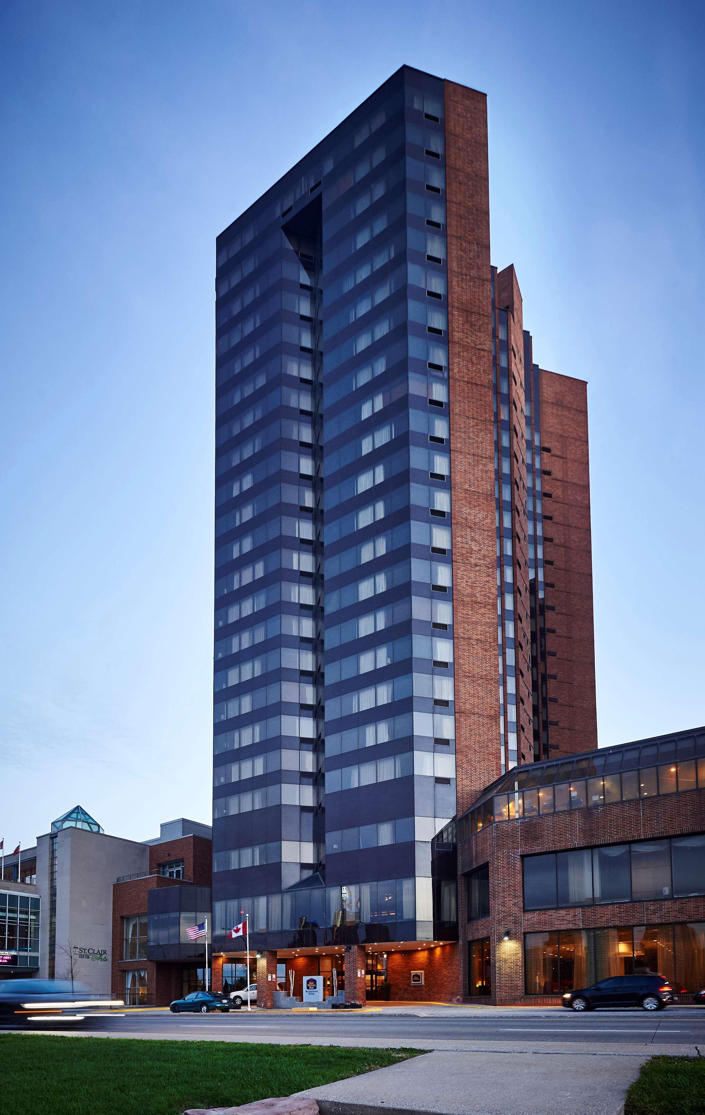 Best Western Plus Waterfront Hotel Windsor Exteriér fotografie