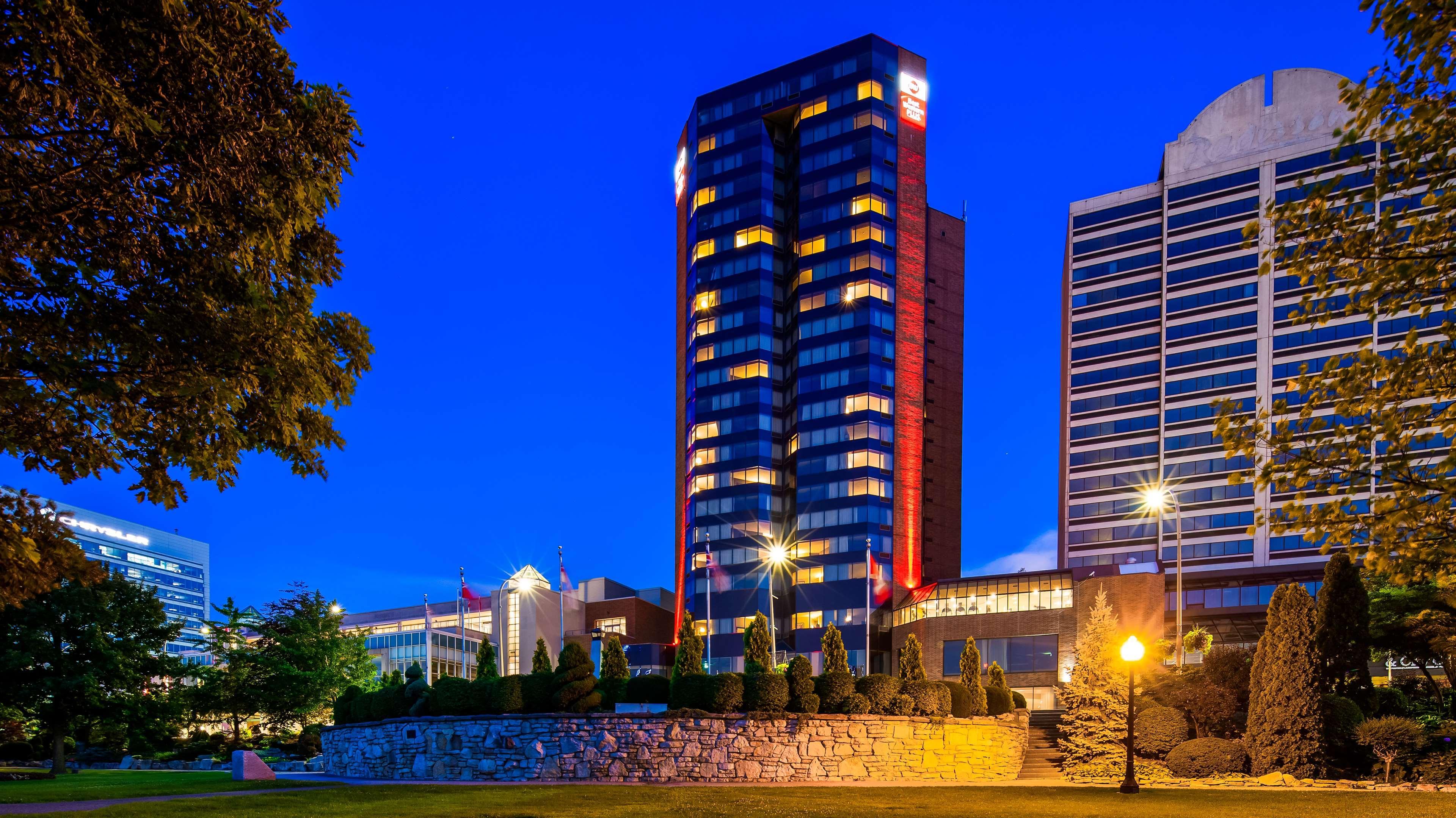 Best Western Plus Waterfront Hotel Windsor Exteriér fotografie