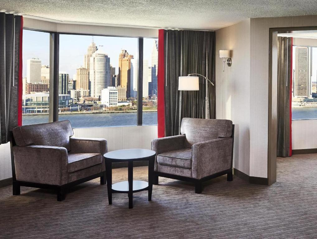 Best Western Plus Waterfront Hotel Windsor Exteriér fotografie